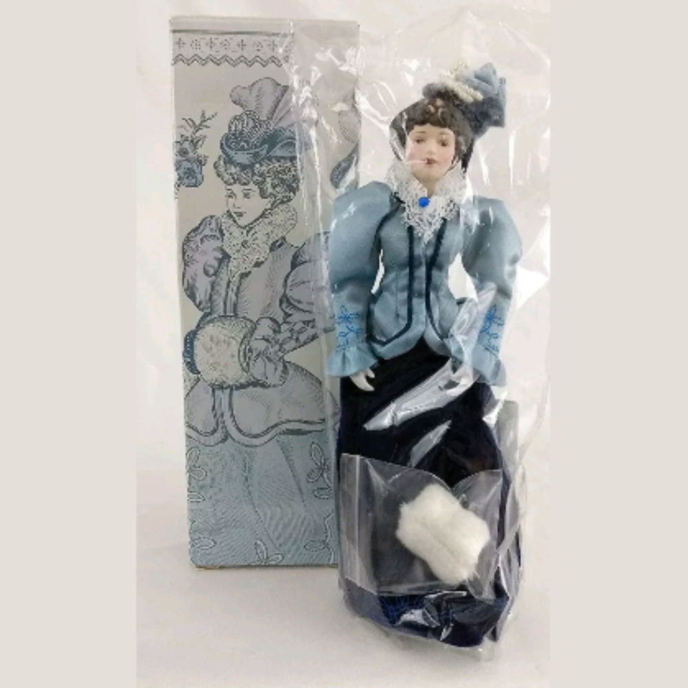 Avon Bygone Days Fashion Doll Collection Victorian